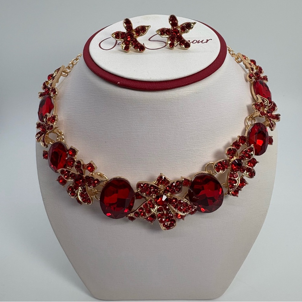 Red Floral Crystal Bib Statement Necklace And Earring Set in Gold